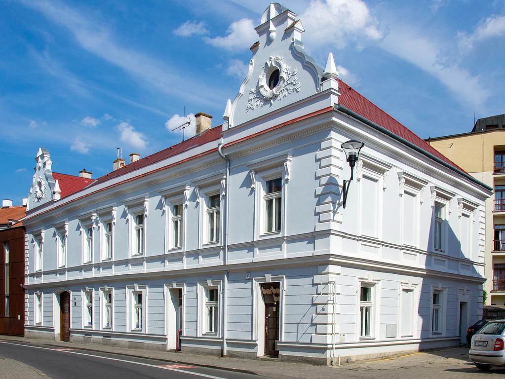 Penzion Apartmány Hradební Uherské Hradiště Esterno foto