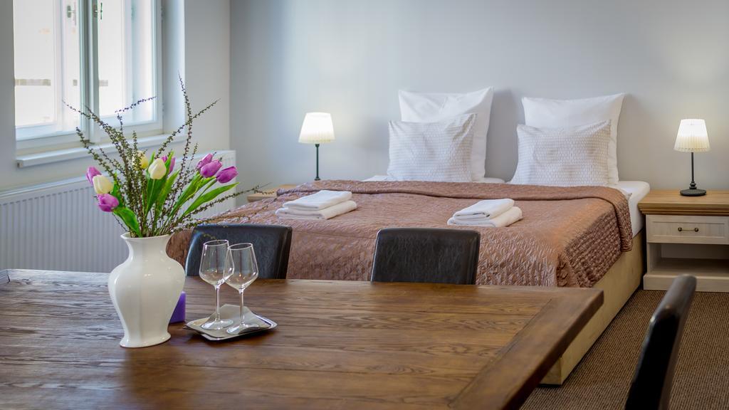 Penzion Apartmány Hradební Uherské Hradiště Esterno foto