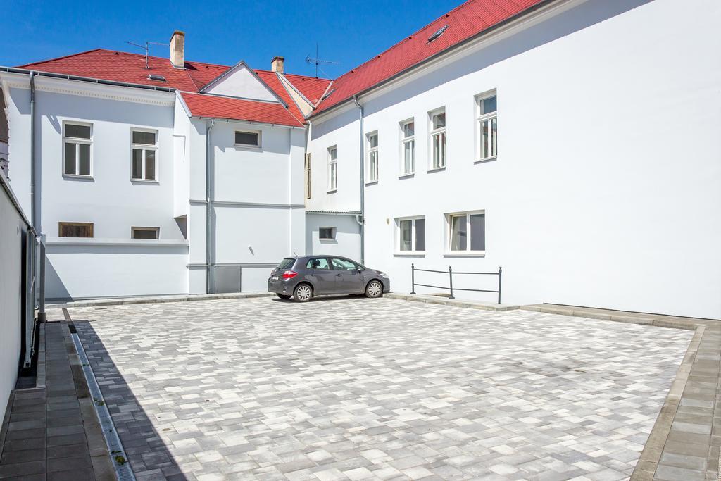 Penzion Apartmány Hradební Uherské Hradiště Esterno foto