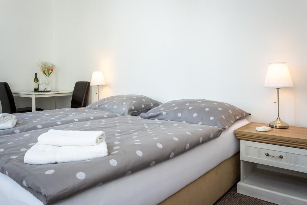 Penzion Apartmány Hradební Uherské Hradiště Esterno foto