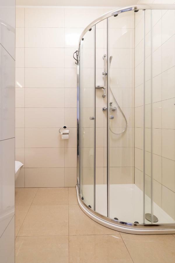 Penzion Apartmány Hradební Uherské Hradiště Esterno foto