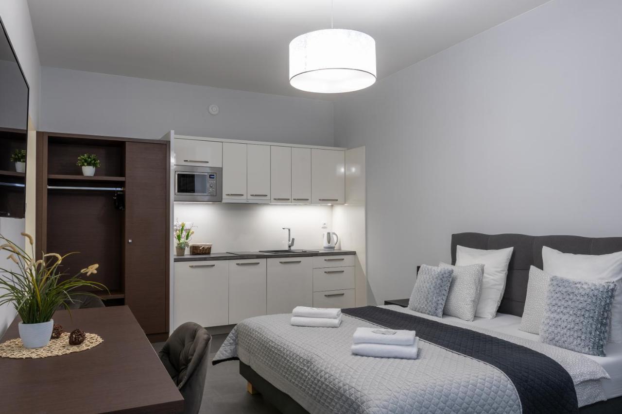 Penzion Apartmány Hradební Uherské Hradiště Esterno foto