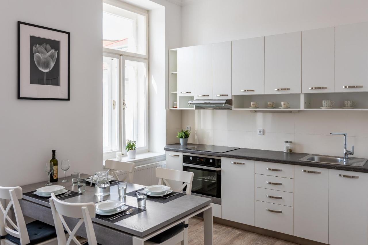 Penzion Apartmány Hradební Uherské Hradiště Esterno foto