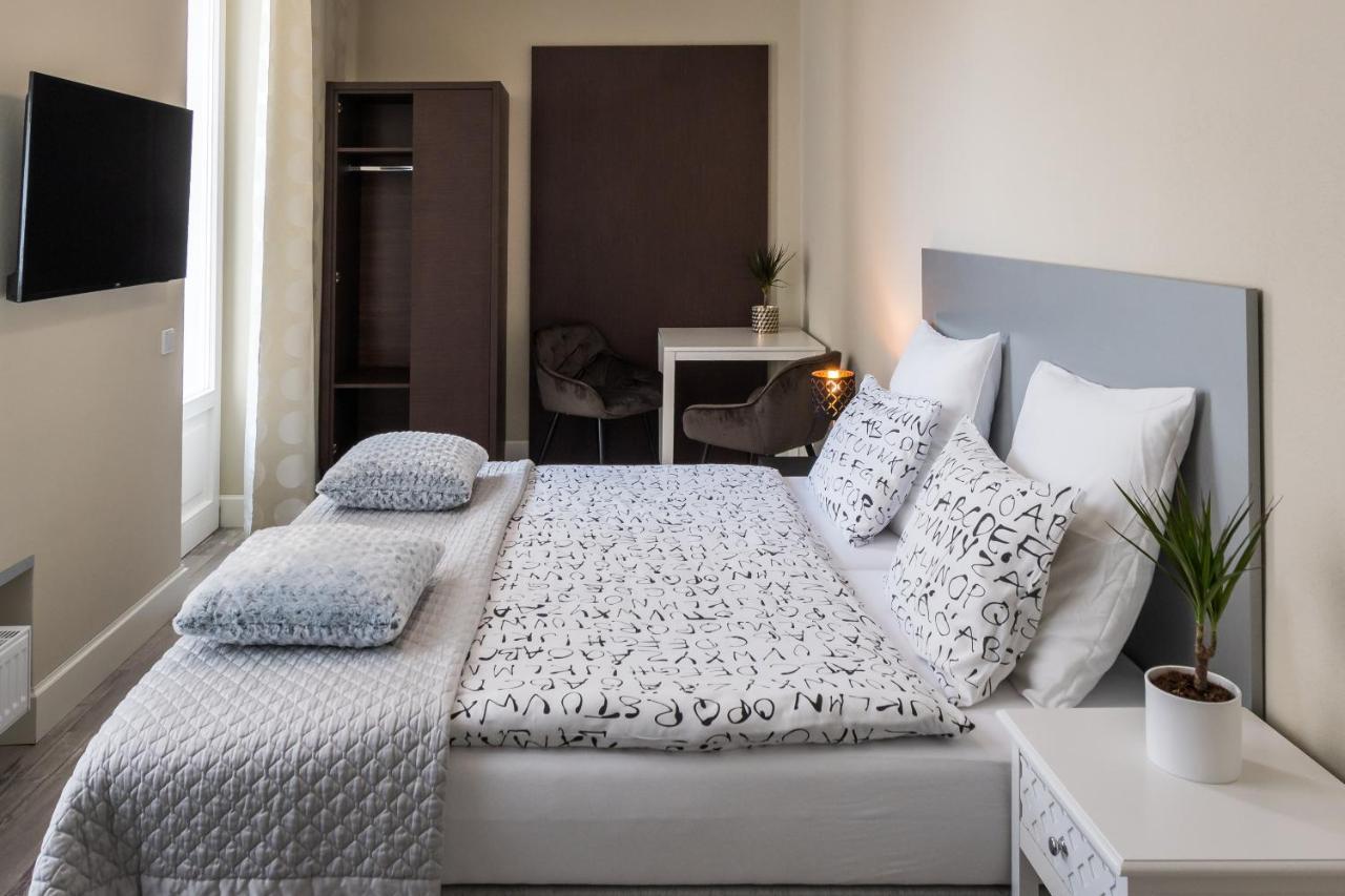 Penzion Apartmány Hradební Uherské Hradiště Esterno foto